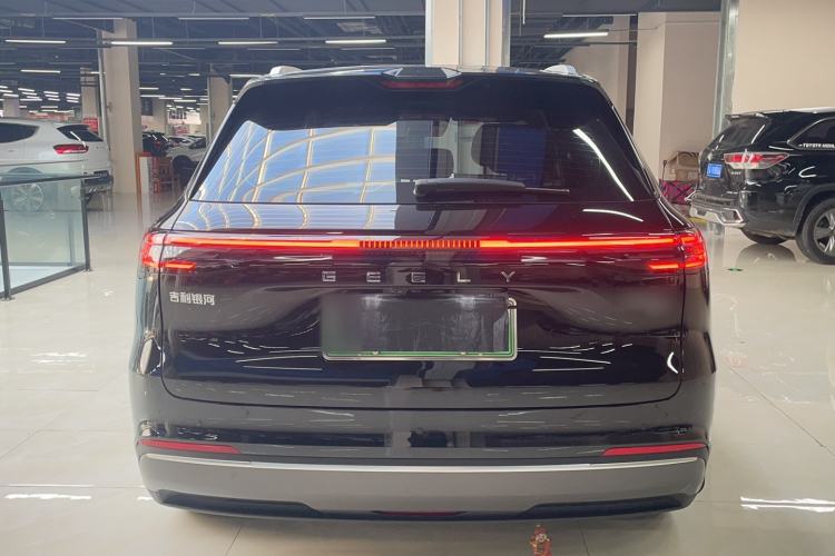 Used Geely Galaxy Xingjian 7 EM-i 2025 120km Exploration+ Version Exterior 4