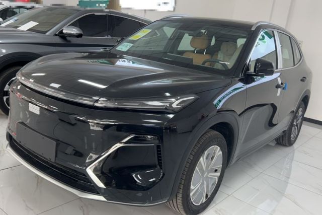 Used Geely Galaxy Xingjian 7 EM-i 2025 120km Launch+ Version