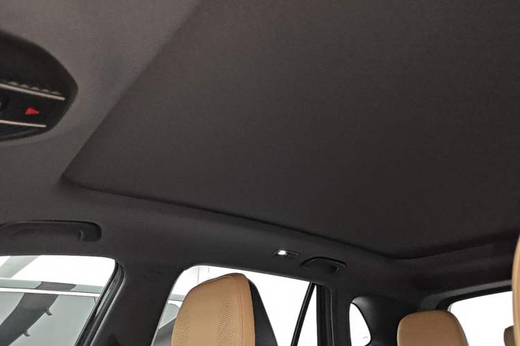 Used Geely Galaxy Xingjian 7 EM-i 2025 120km Navigator Edition Headliner