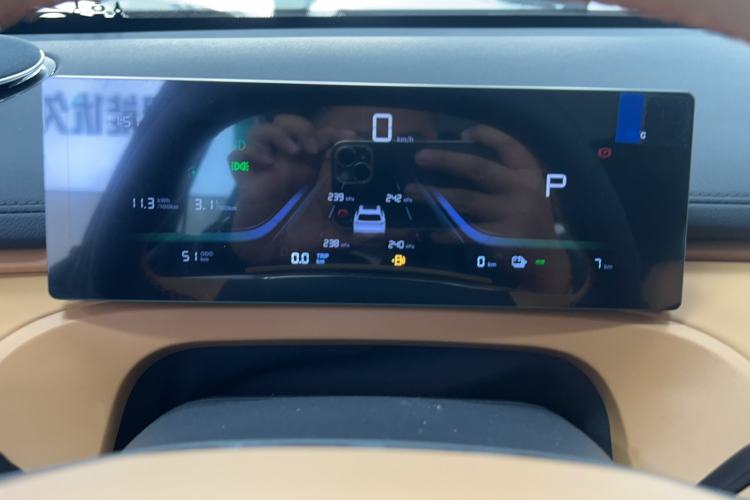 Used Geely Galaxy Xingjian 7 EM-i 2025 120km Launch+ Version Instrument Cluster
