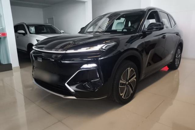 Używany Geely Galaxy Xingjian 7 EM-i 2025 120km Exploration+ Version