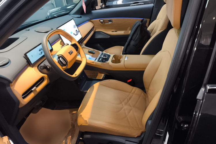 Used Geely Galaxy Xingjian 7 EM-i 2025 120km Navigator Edition Left Front Seat