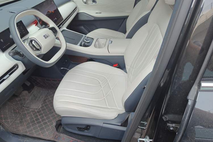 Used Geely Galaxy Xingjian 7 EM-i 2025 120km Exploration+ Version Left Front Seat