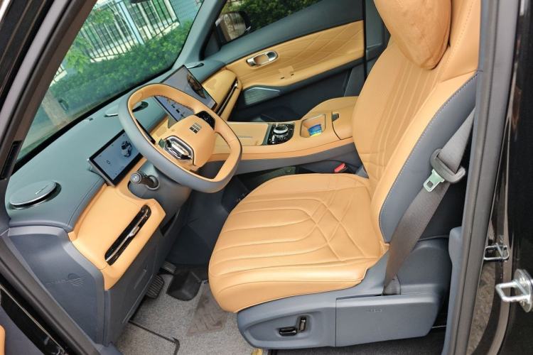Used Geely Galaxy Xingjian 7 EM-i 2025 55km Exploration Edition Left Front Seat