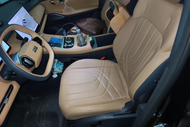 Used Geely Galaxy Xingjian 7 EM-i 2025 120km Exploration+ Version Left Front Seat