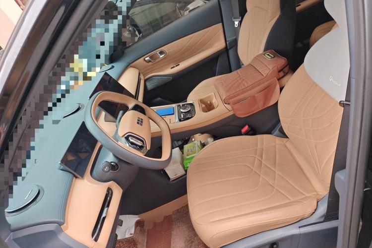 Used Geely Galaxy Xingjian 7 EM-i 2025 120km Navigator Edition Left Front Seat