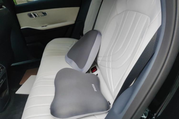 Used Geely Galaxy Xingjian 7 EM-i 2025 120km Exploration+ Version Left Rear Seat