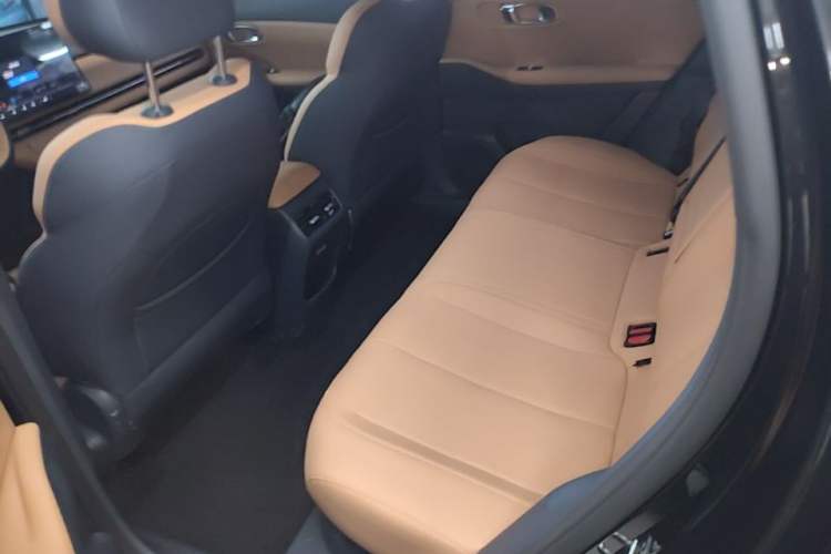 Used Geely Galaxy Xingjian 7 EM-i 2025 55 km Launch Edition Left Rear Seat