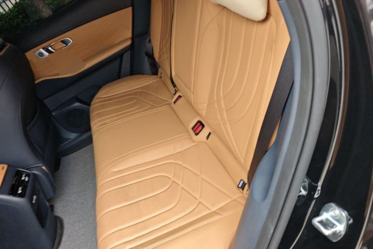 Used Geely Galaxy Xingjian 7 EM-i 2025 55km Exploration Edition Left Rear Seat