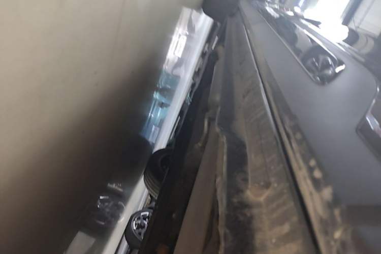 Used Geely Galaxy Xingjian 7 EM-i 2025 55 km Launch Edition Left Side Sill