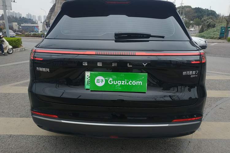 Used Geely Galaxy Xingjian 7 EM-i 2025 120km Launch+ Version Rear