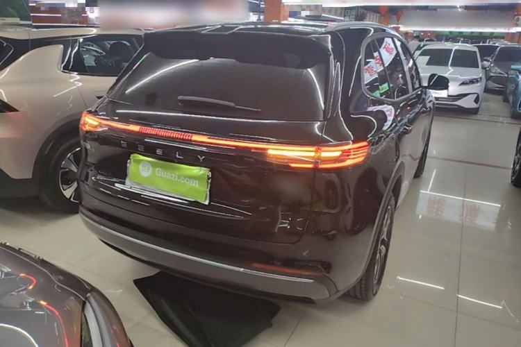 Used Geely Galaxy Xingjian 7 EM-i 2025 55 km Launch Edition Rear Right 45 Deg