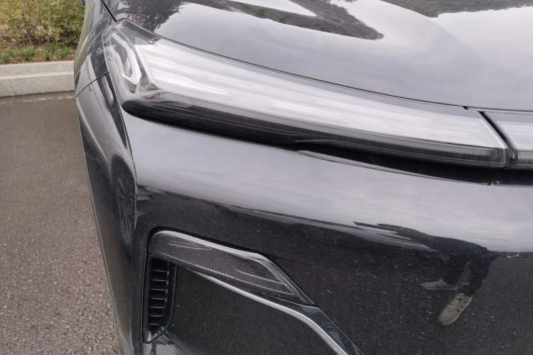 Used Geely Galaxy Xingjian 7 EM-i 2025 120km Exploration+ Version Right Front Headlight