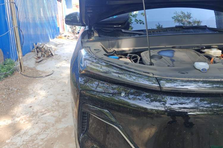 Used Geely Galaxy Xingjian 7 EM-i 2025 120km Launch+ Version Right Front Headlight