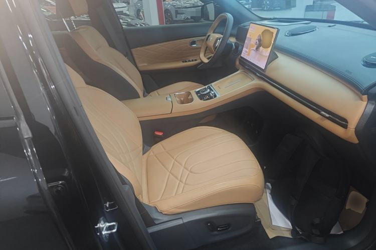 Used Geely Galaxy Xingjian 7 EM-i 2025 120km Exploration+ Version Right Front Seat