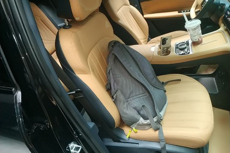 Used Geely Galaxy Xingjian 7 EM-i 2025 120km Exploration+ Version Right Front Seat
