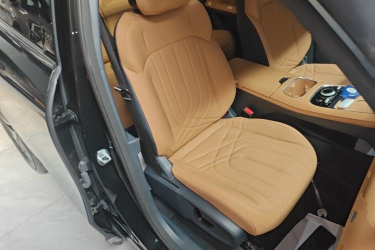 Used Geely Galaxy Xingjian 7 EM-i 2025 120km Exploration+ Version Right Front Seat