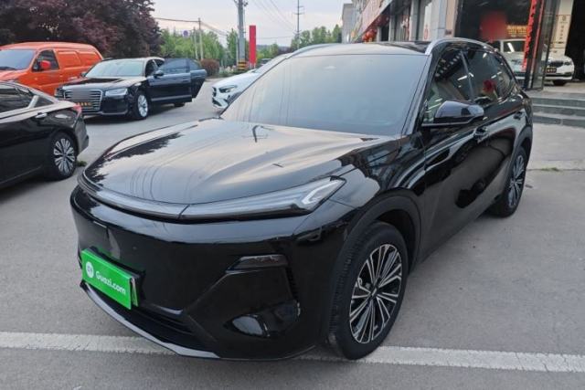 Used Geely Galaxy Xingjian 7 EM-i 2025 120km Navigator Edition