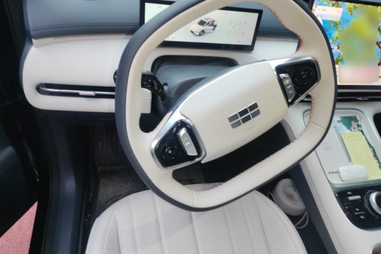 Used Geely Galaxy Xingjian 7 EM-i 2025 120km Exploration+ Version Steering Wheel