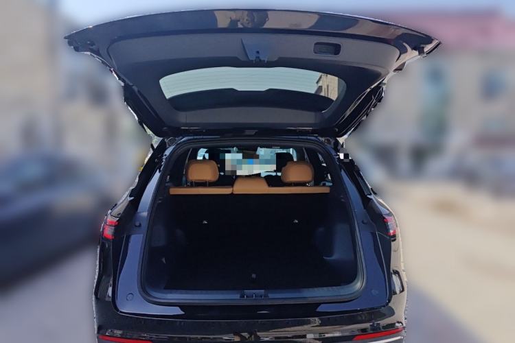 Used Geely Galaxy Xingjian 7 EM-i 2025 55 km Launch Edition Trunk
