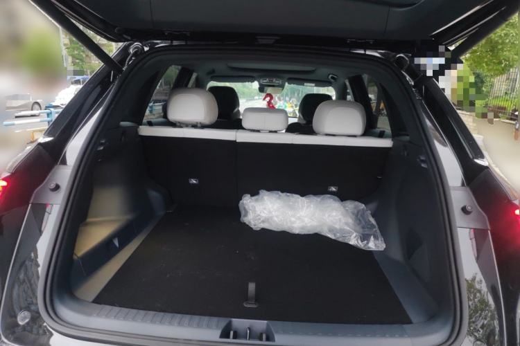 Used Geely Galaxy Xingjian 7 EM-i 2025 120km Exploration+ Version Trunk