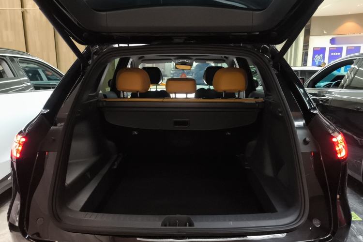 Used Geely Galaxy Xingjian 7 EM-i 2025 120km Navigator Edition Trunk