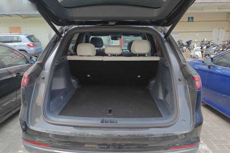 Used Geely Galaxy Xingjian 7 EM-i 2025 120km Exploration+ Version Trunk