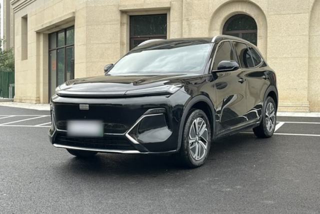 Używany Geely Galaxy Xingjian 7 EM-i 2025 120km Exploration+ Version