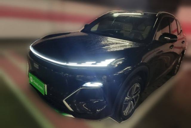 Używany Geely Galaxy Xingjian 7 EM-i 2025 120km Exploration+ Version