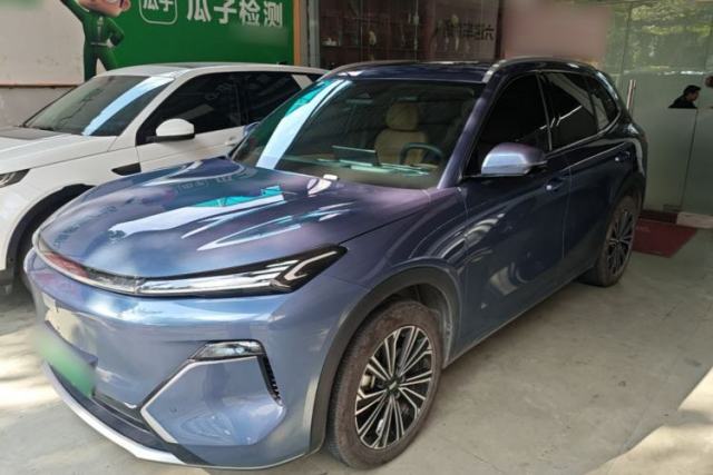 Used Geely Galaxy Xingjian 7 EM-i 2025 120km Navigator Edition