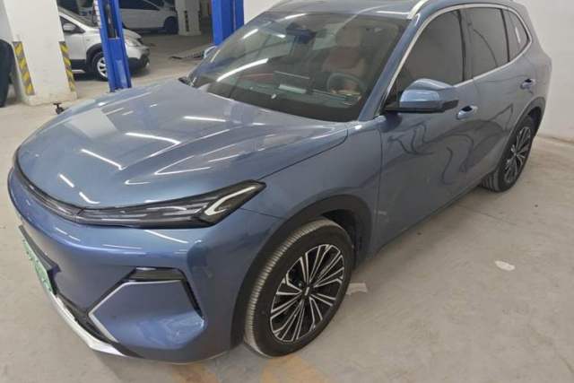 Used Geely Galaxy Xingjian 7 EM-i 2025 120km Navigator Edition