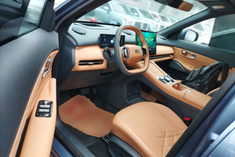 Used Geely Galaxy Xingjian 7 EM-i 2025 120km Navigator Edition Driver Seat
