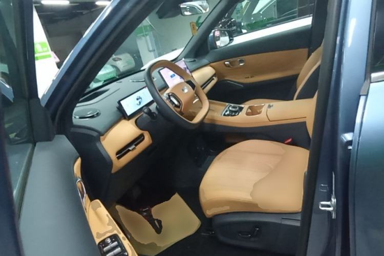 Used Geely Galaxy Xingjian 7 EM-i 2025 120km Navigator Edition Driver Seat