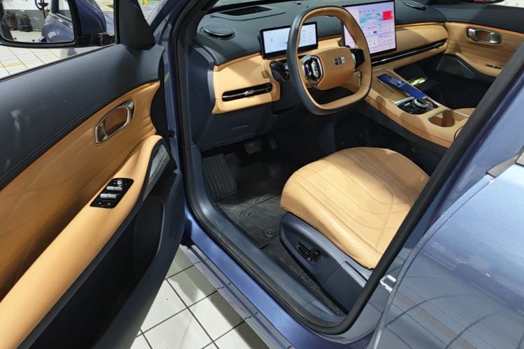 Used Geely Galaxy Xingjian 7 EM-i 2025 120km Navigator Edition Driver Seat