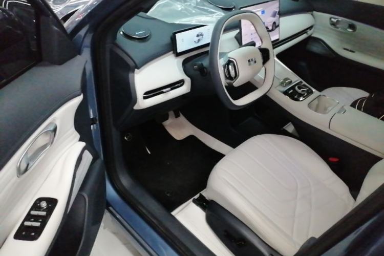 Used Geely Galaxy Xingjian 7 EM-i 2025 120km Navigator Edition Driver Seat