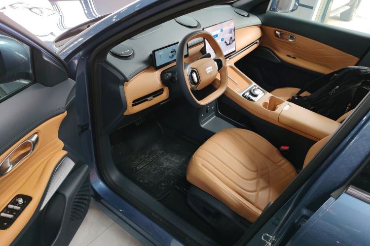 Used Geely Galaxy Xingjian 7 EM-i 2025 120km Navigator Edition Driver Seat