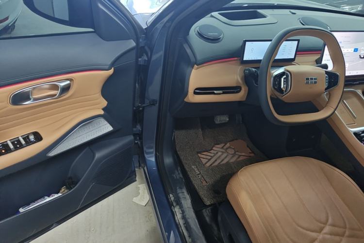 Used Geely Galaxy Xingjian 7 EM-i 2025 120km Navigator Edition Driver Seat