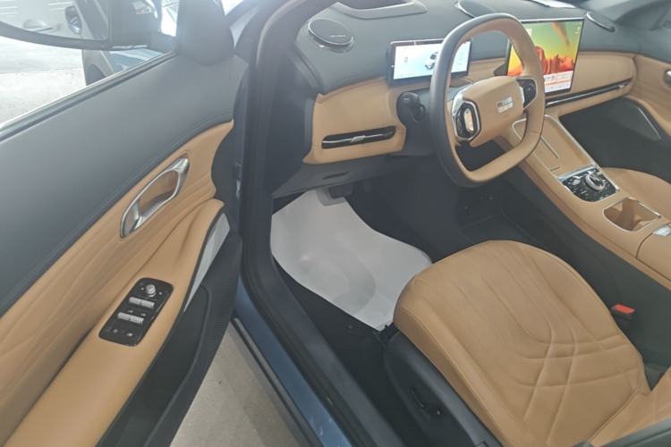 Used Geely Galaxy Xingjian 7 EM-i 2025 120km Navigator Edition Driver Seat