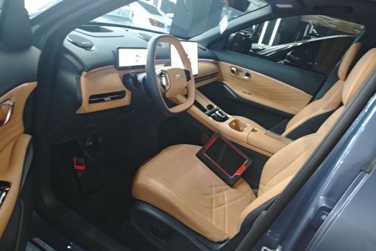 Used Geely Galaxy Xingjian 7 EM-i 2025 120km Navigator Edition Driver Seat