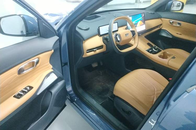 Used Geely Galaxy Xingjian 7 EM-i 2025 120km Navigator Edition Driver Seat