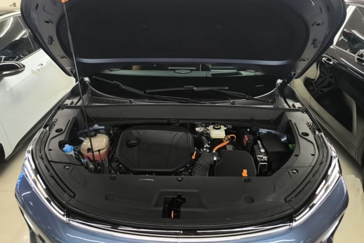 Used Geely Galaxy Xingjian 7 EM-i 2025 120km Navigator Edition Engine Bay