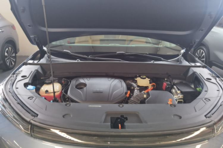 Used Geely Galaxy Xingjian 7 EM-i 2025 120km Navigator Edition Engine Bay
