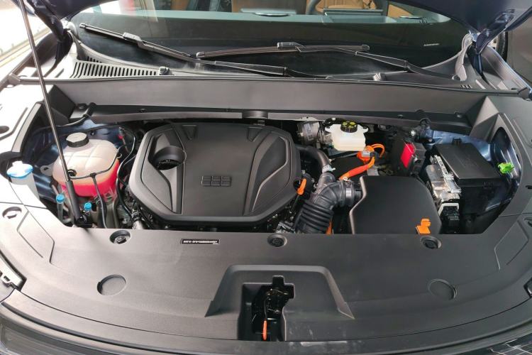 Used Geely Galaxy Xingjian 7 EM-i 2025 120km Navigator Edition Engine Bay