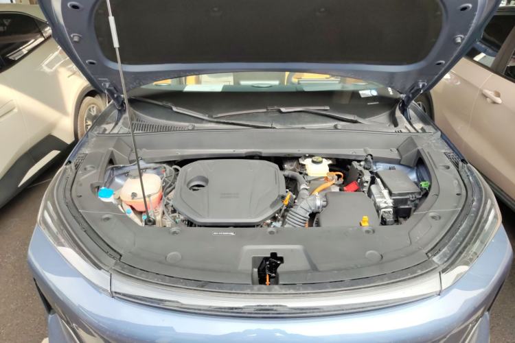 Used Geely Galaxy Xingjian 7 EM-i 2025 120km Navigator Edition Engine Bay