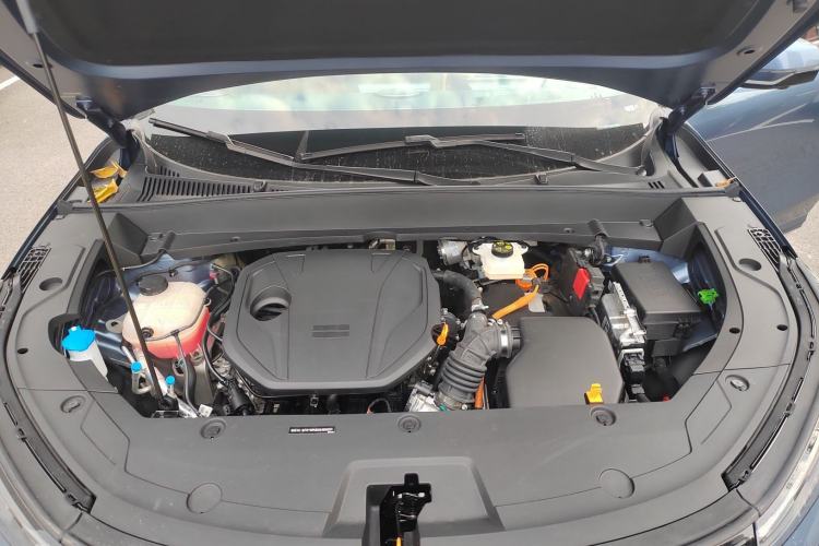 Used Geely Galaxy Xingjian 7 EM-i 2025 120km Navigator Edition Engine Bay