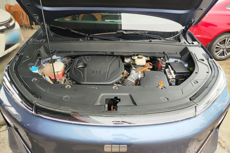 Used Geely Galaxy Xingjian 7 EM-i 2025 120km Navigator Edition Engine Bay