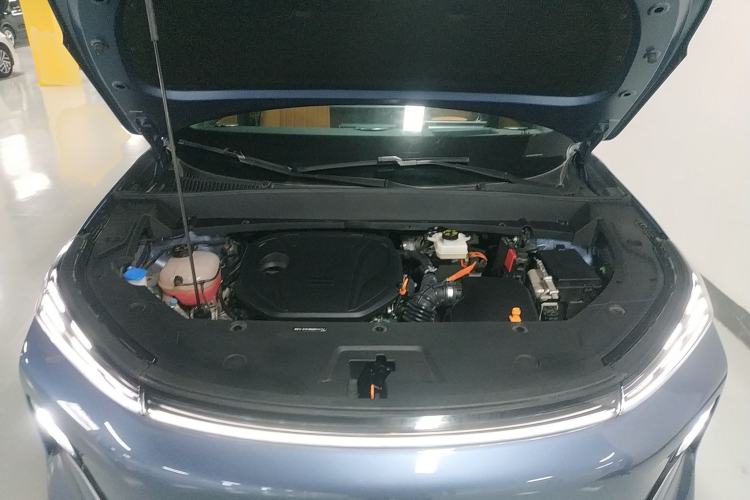 Used Geely Galaxy Xingjian 7 EM-i 2025 120km Navigator Edition Engine Bay