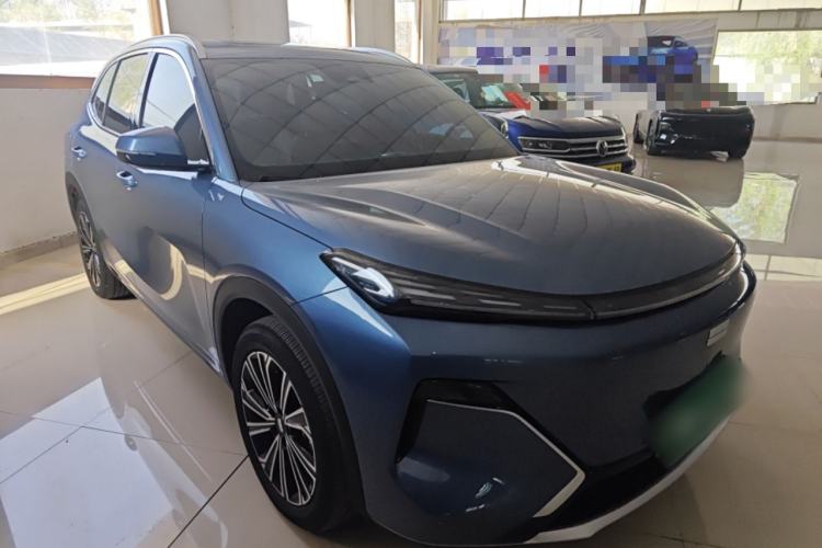 Used Geely Galaxy Xingjian 7 EM-i 2025 120km Navigator Edition Exterior 1