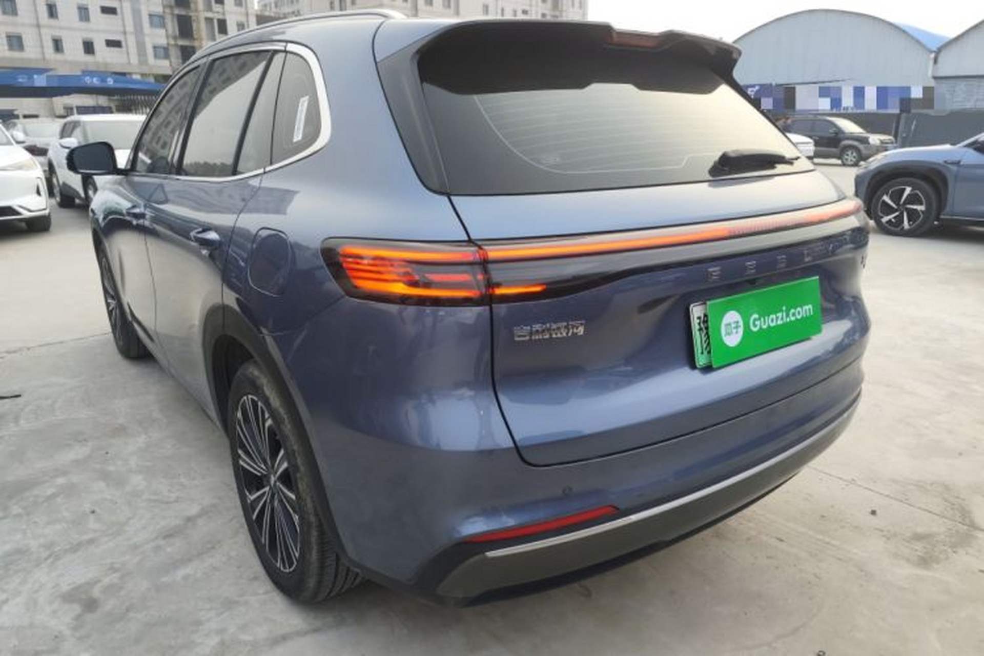 Used Geely Galaxy Xingjian 7 EM-i 2025 120km Navigator Edition Exterior 2