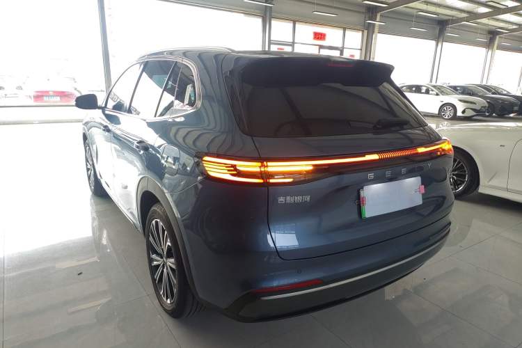 Used Geely Galaxy Xingjian 7 EM-i 2025 120km Navigator Edition Exterior 2